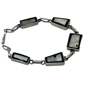Vintage 7”  Shell Black and Silver Inlayed Bracelet Reversible